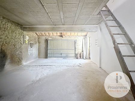 Location Maison 3 pièces 94m² - Photo 3