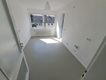 2-Raumwohnung mit Balkon in Mülheim zu vermieten. - Photo 4