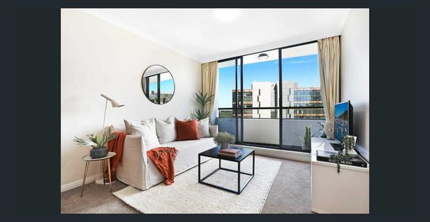 Stylish one bedroom apartment - Photo 1