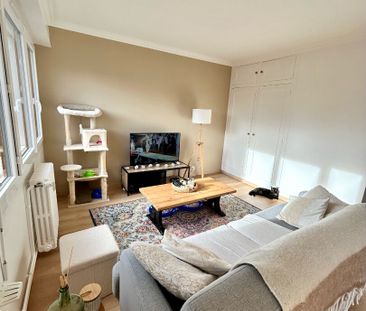 Location Appartement 3 pièces 72m² - Photo 2