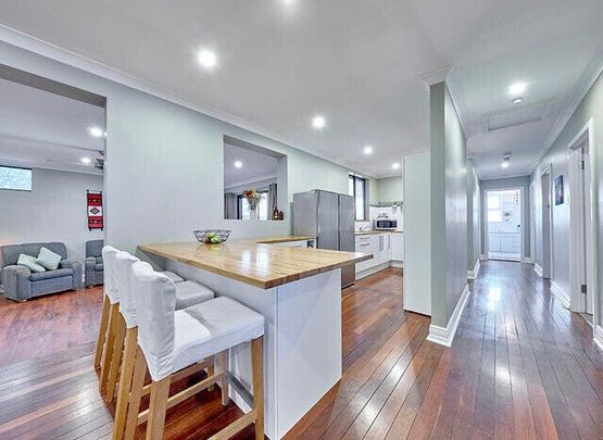 Coolbellup - Photo 1