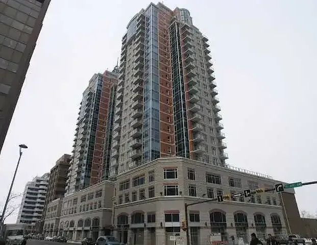 BEAUTIFUL EXECUTIVE SUITE IN DOWNTOWN - FIVE WEST BUILDING | 1602 - 920 5th Ave SW, Calgary - Photo 1