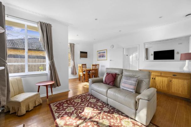 3 BEDROOM HOUSE IN PRIME MOORABBIN POCKET - Photo 1