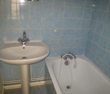 Location Appartement 1 pièce 18m² ANGERS 49100 - Photo 6
