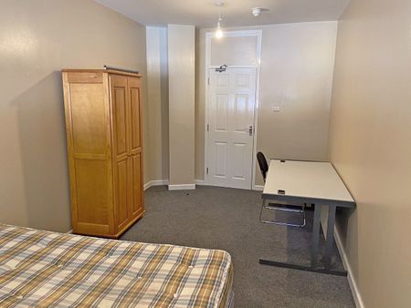 5 Bed Flat, Classic House, BS1 - Photo 2