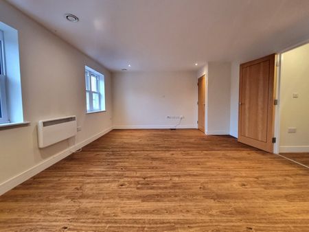 1 Bed Flat, Beacon Road, SE13 - Photo 2