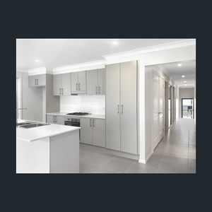 Family Home! - Photo 2