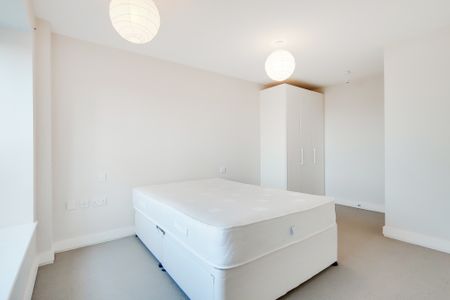 Lett Road, London, E15 2HP - Photo 5