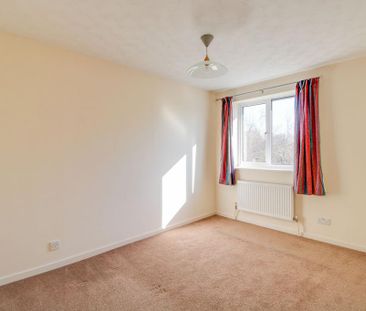 3 bedroom end of terrace house to rent - Photo 5