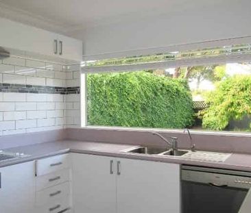 Awesome Location and an Awesome Family Home - Photo 4