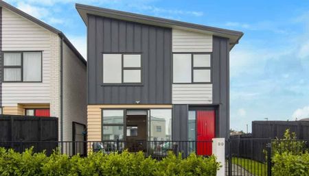 Papakura, 4 bedrooms - Photo 2