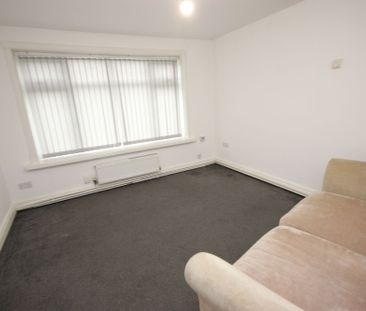 1 bed apartment to rent in Levington Drive, Oldham, OL8 - Photo 1