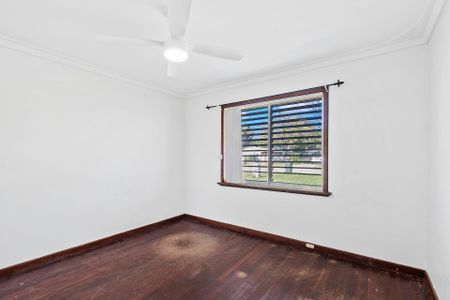 8 Yallan Street, Mandurah. - Photo 3