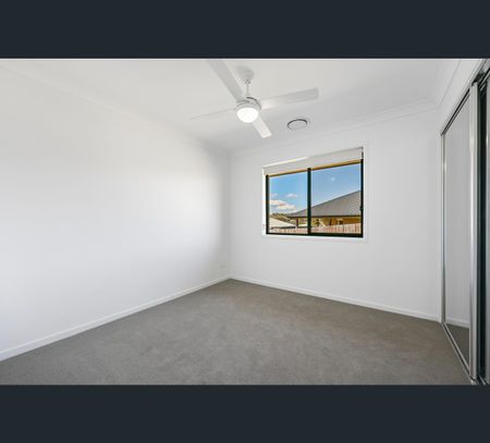 6 Clara May Street, Cotswold Hills, Qld 4350 - Photo 3