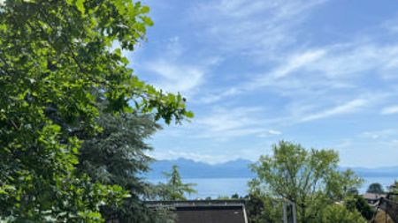 Beautiful 2.5 room apartment with exceptional location and lake view! - Photo 3