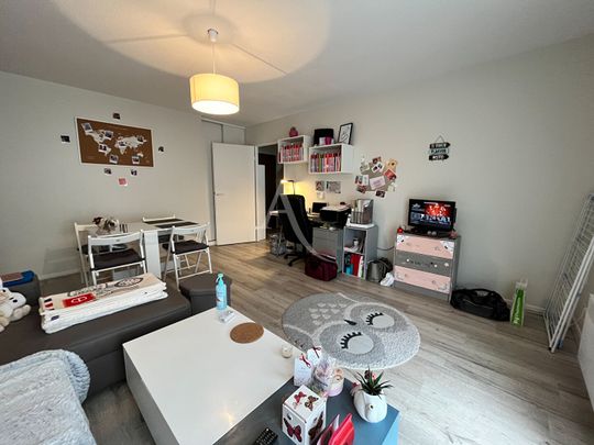 Location Appartement 2 pièces 49m² - Photo 1