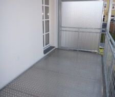 Bergstr. 9, Wohnung 1 ~~~ Balkon, Haus mit Aufzug, Bad mit Wanne und Dusche, Gäste-WC, Abstellraum, Pkw-Stellplatz - Foto 5