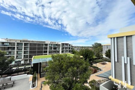 “3 BEDROOM APARTMENTS WITH SPLIT LEVEL AVAILABLE IN THE HEART OF KELLYVILLE” - Photo 5