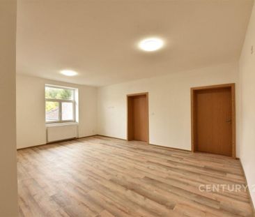 Pronájem bytu 3+kk 69 m2 - Fotografie 5