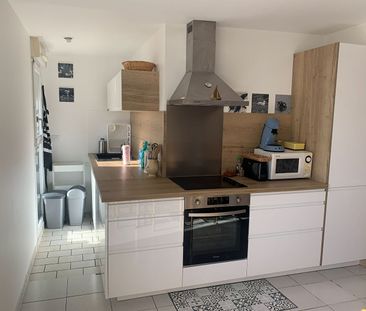 Location Appartement 3 pièces 57m² - Photo 6