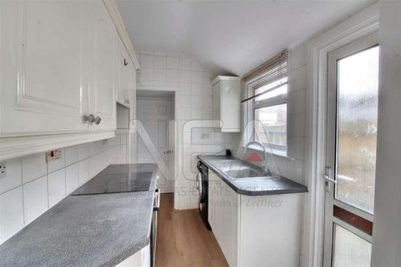 Kings Road, Caversham, Reading, RG4 - Photo 4