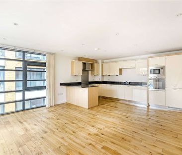 A spacious modern apartment set in vibrant Sevenoaks - Photo 6