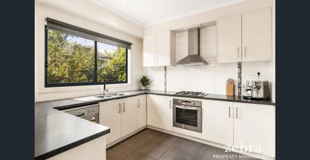 Ticking all the boxes! - Photo 2