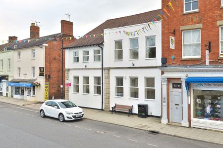 High Street, Milton Keynes, Stony Stratford - Photo 4