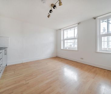 Arundel Court, South Parade, Southsea - Photo 1
