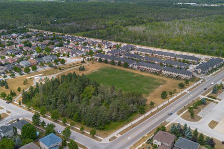 For Lease - 19 Cygnus Crescent, Barrie, Ontario - Photo 5