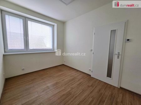 Pronájem bytu 2+kk 38 m2 - Photo 2