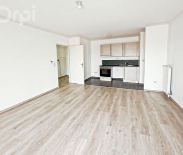 Location Appartement 2 pièces 43m² LA CHAPELLE EN SERVAL 60520 - Photo 1