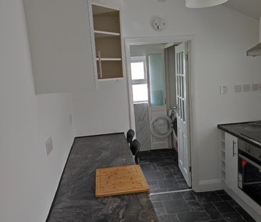 2 Bed Flat, Cholmeley Road, RG1 - Photo 4