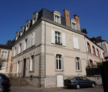 Location Appartement 2 pièces 52m² LAVAL 53000 - Photo 5