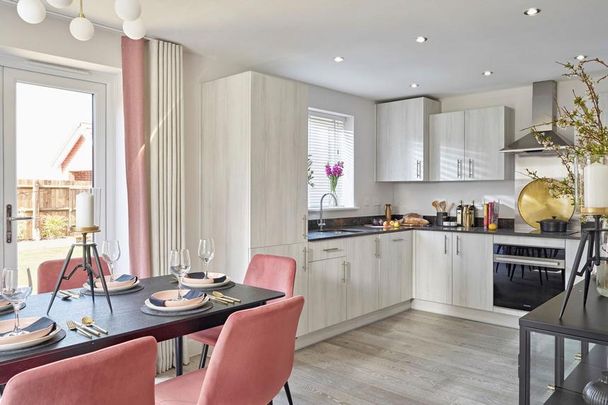 3 bedroom detached house to rent - Photo 1