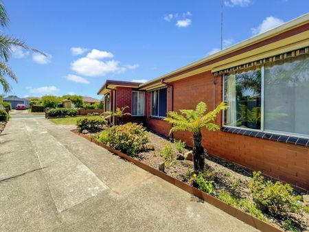 4 Yew Street, Wendouree - Photo 4