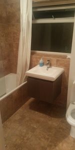 1 Bed Flat, Kenton Road, HA3 - Photo 4