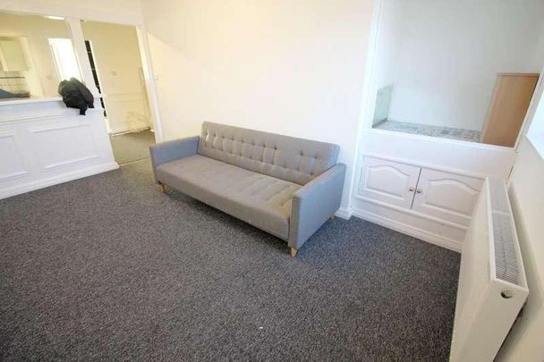 Bolton Road, BL8 - Photo 1