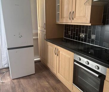 House share to rent - Photo 4