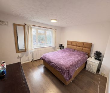 Northbrooks, Harlow - Photo 5