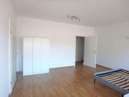 Helle, geräumige 2-Zimmer Wohnung in Krems-Zentrum - Foto 2