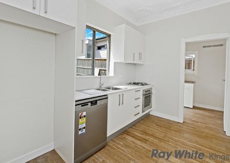 34 Asquith Avenue, Rosebery NSW 2018 - House For Rent | Domain - Photo 4