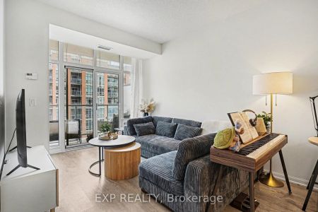 85 East Liberty Street #2111 - Photo 2