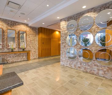 400, Sherbrooke Ouest, Montréal, QC - Photo 3