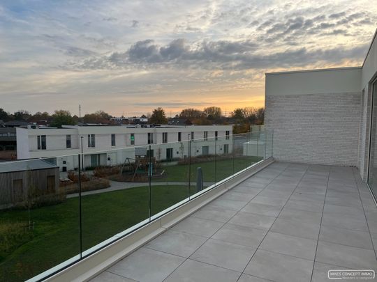 Prachtige penthouse te huur met 2 slaapkamers, terras voor- en achteraan in Vichte - Photo 1