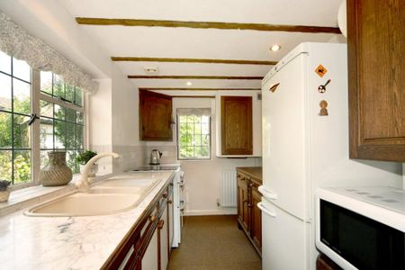 2 bedroom detached house to rent - Photo 4