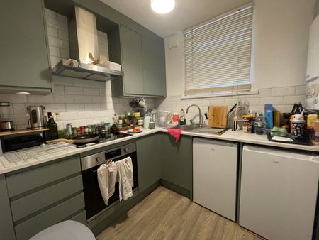 Tabor House, Moira Terrace, Adamsdown - Photo 3