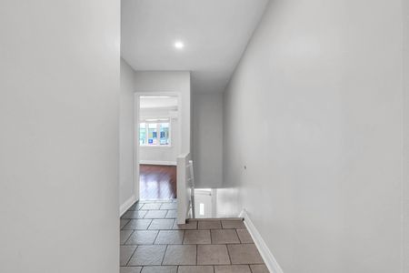 For Lease - 1898 Avenue Road Unit# A, Toronto, Ontario - Photo 2