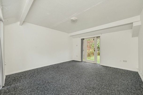 Gibbon Road, Peckham, SE15 - Photo 1