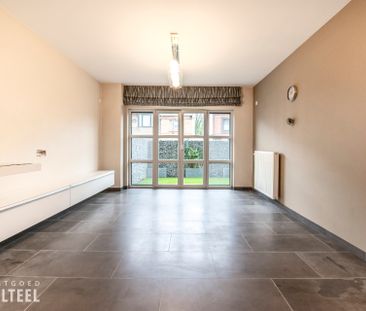 Modern appartement met 1 slaapkamer, terras en garage. - Photo 3